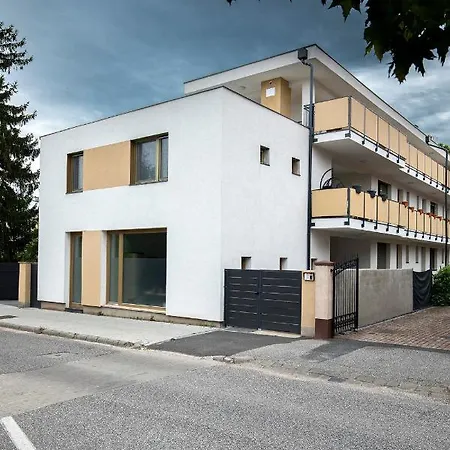 Trend Ba Apartmán *